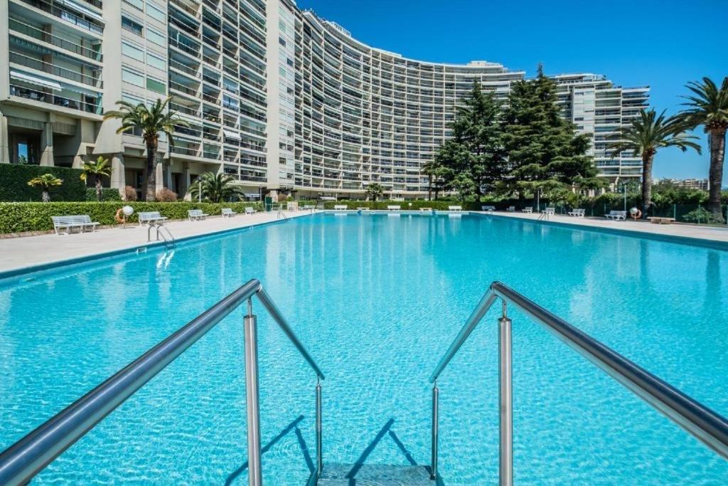 My Resid Appart Cannes Marina Vue Mer Mandelieu Εξωτερικό φωτογραφία
